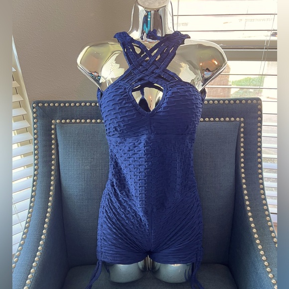 MBR Romper - Picture 2 of 4